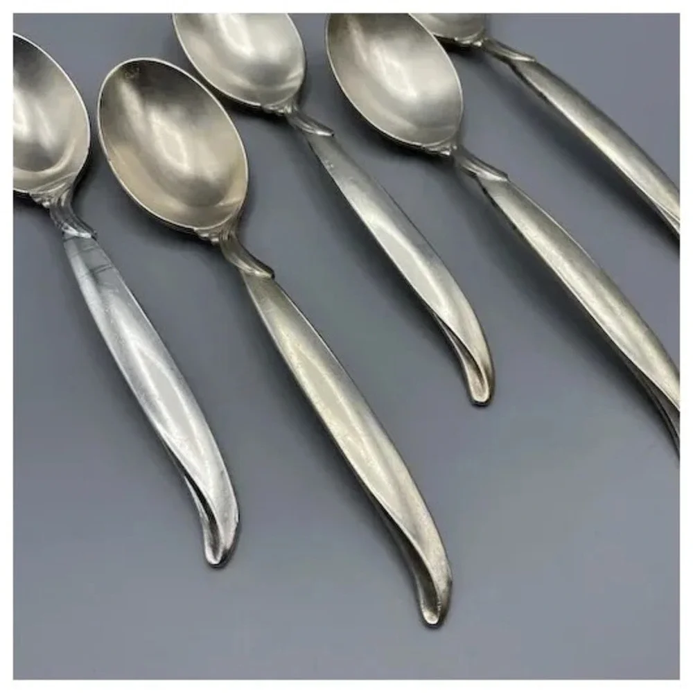 1847 Rogers Bros FLAIR Silver Plated Oval Soup‎ Spoons 5 pieces IS